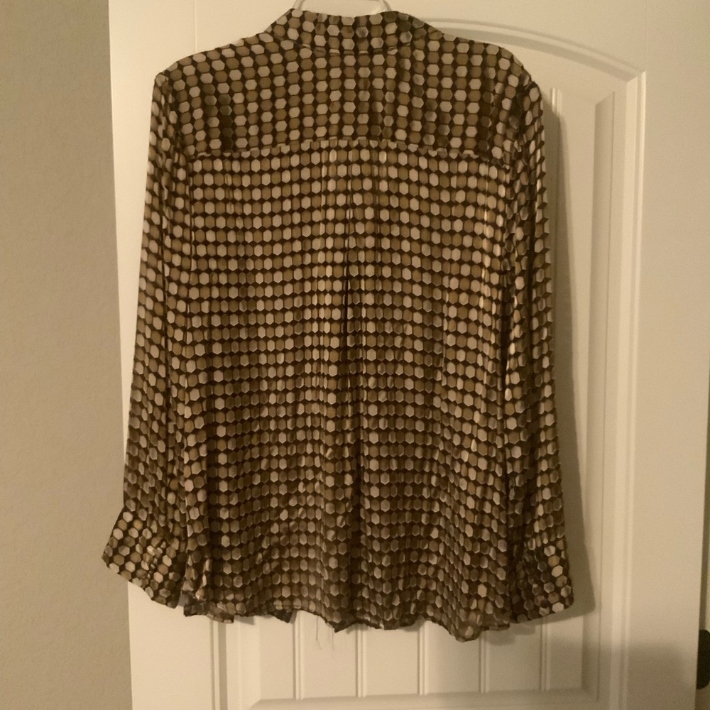 Chico Multi Color Shear Hidden Button Down Blouse. - image 2